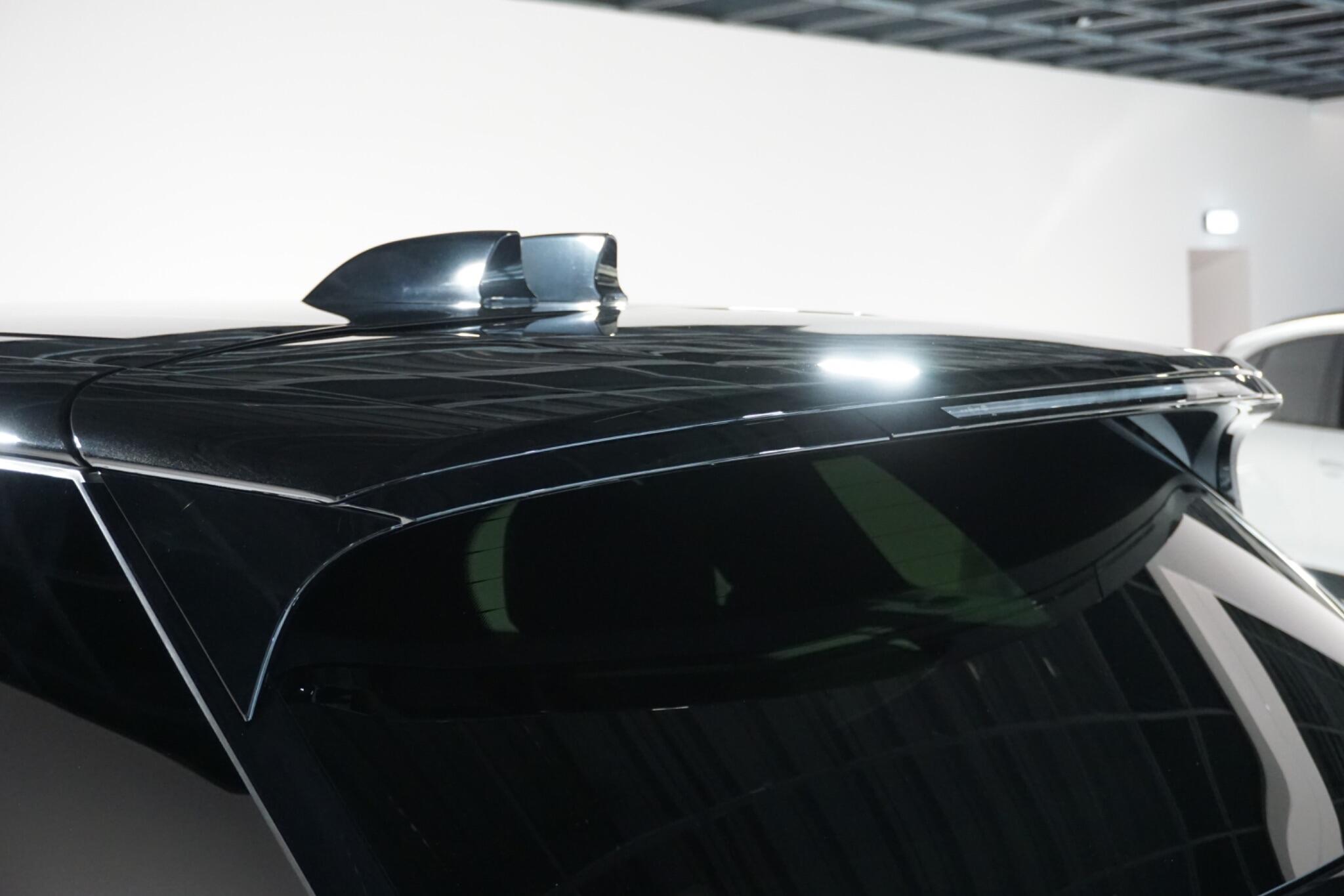 Land Rover Range Rover Sport 3.0 D300 MHEV Dynamic SE SUV 5dr Diesel Auto 4WD Euro 6 (s/s) (300 ps)